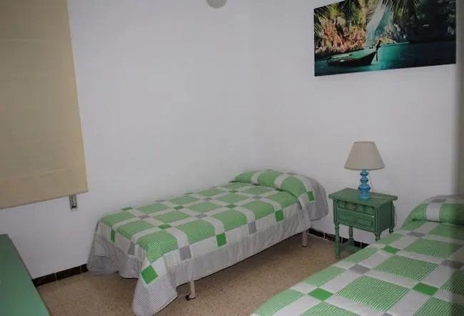 Casa Josep, Urbanizacion Calafat, Zona Residencial, Frente Al Mar, A 5 Mn De La Playa, Wifi Y Aire Acondicionado Villa 0*, Calafat Spain